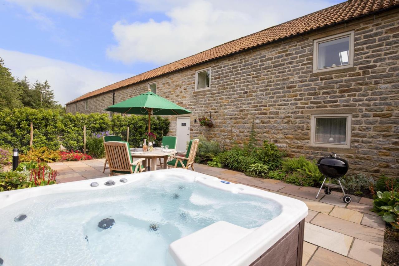 Thirley Cotes Farm Cottages Scarborough Bagian luar foto