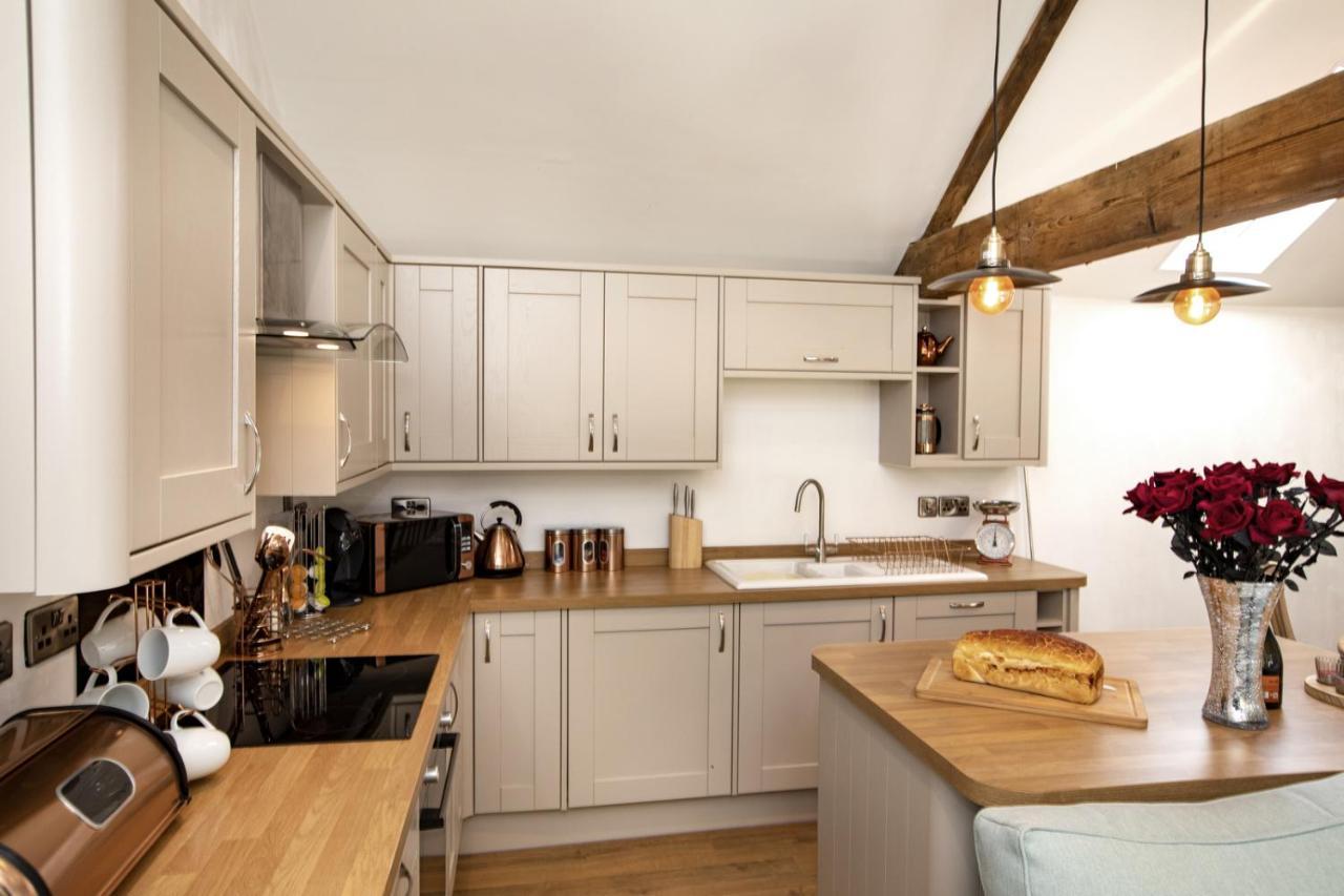 Thirley Cotes Farm Cottages Scarborough Bagian luar foto